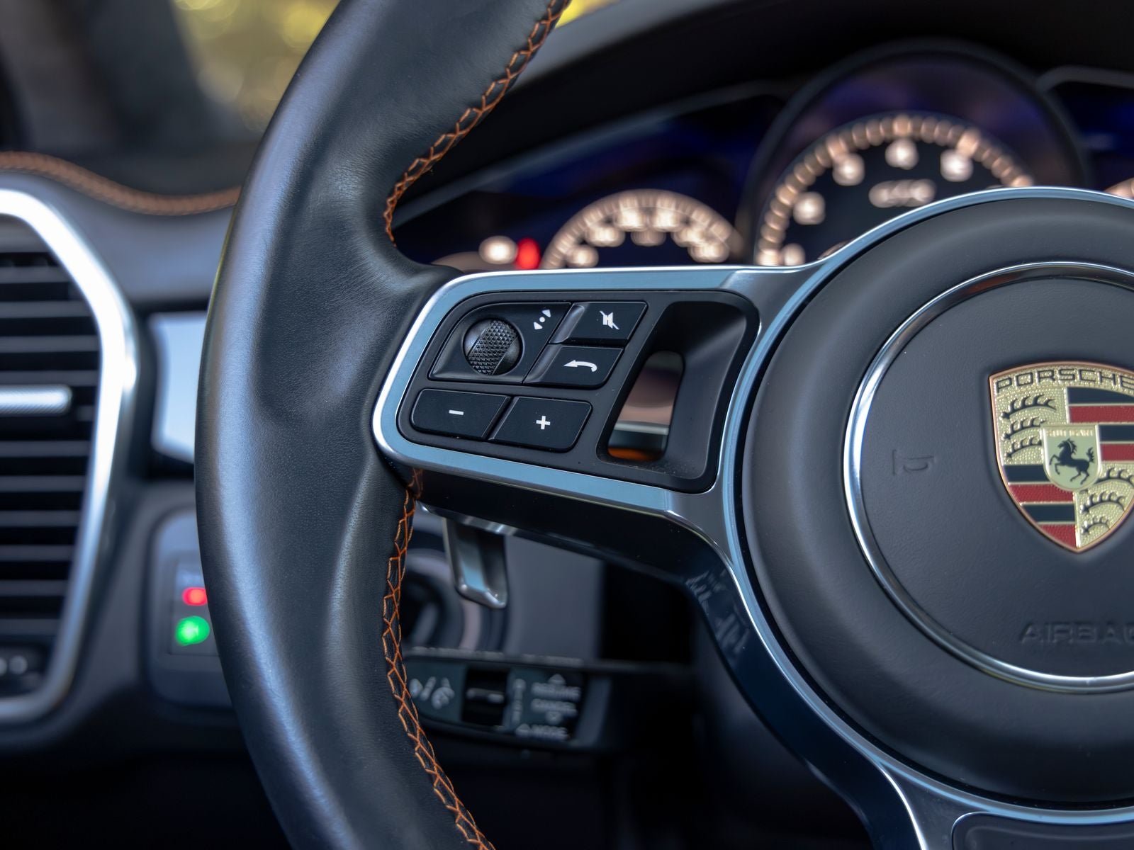 2023 Porsche Cayenne GTS Coupe