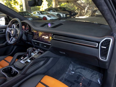 2023 Porsche Cayenne GTS Coupe