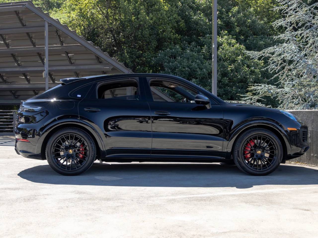 2023 Porsche Cayenne GTS Coupe