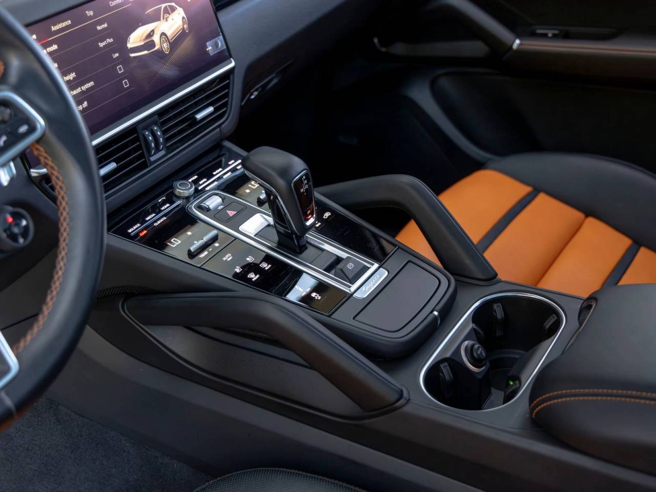 2023 Porsche Cayenne GTS Coupe