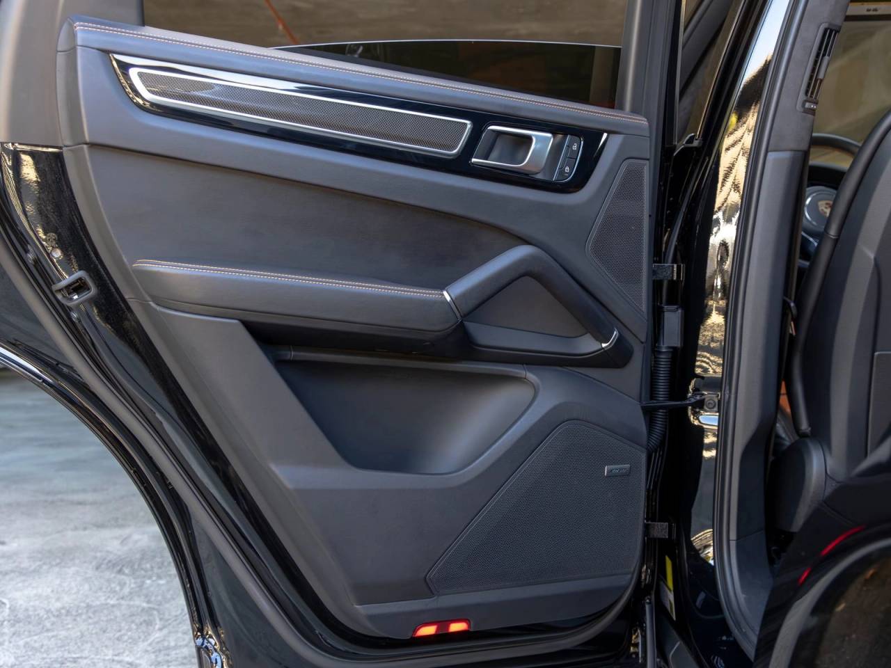 2023 Porsche Cayenne GTS Coupe