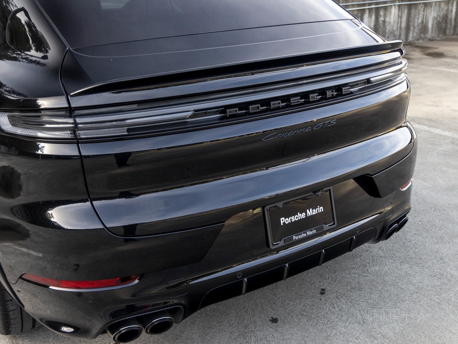 2025 Porsche Cayenne Cayenne GTS Coupe