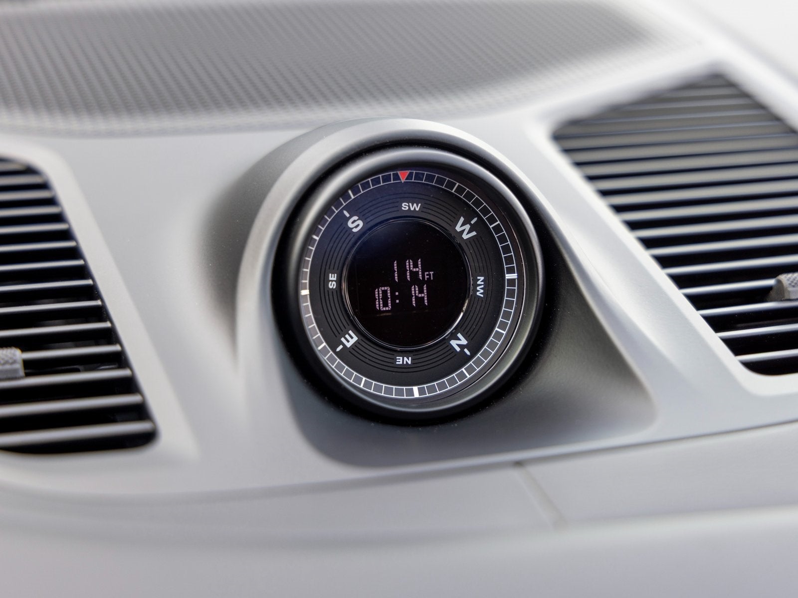 2025 Porsche Cayenne Cayenne GTS Coupe