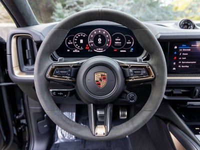 2025 Porsche Cayenne Cayenne GTS Coupe