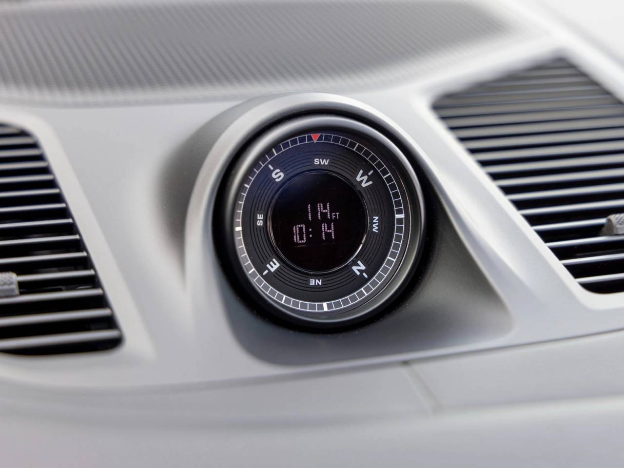 2025 Porsche Cayenne Cayenne GTS Coupe