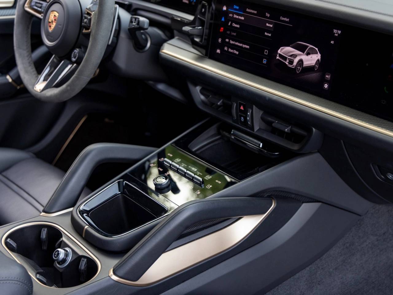 2025 Porsche Cayenne Cayenne GTS Coupe