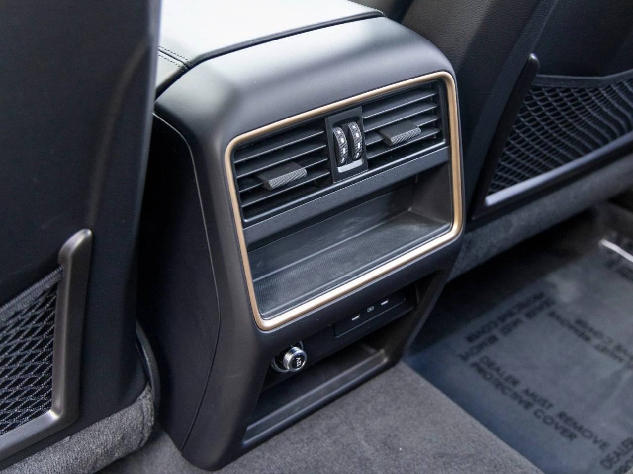 2025 Porsche Cayenne Cayenne GTS Coupe