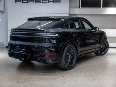 2026 Porsche Cayenne Cayenne GTS Coupe