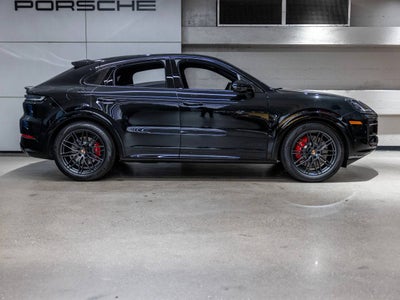 2026 Porsche Cayenne Cayenne GTS Coupe