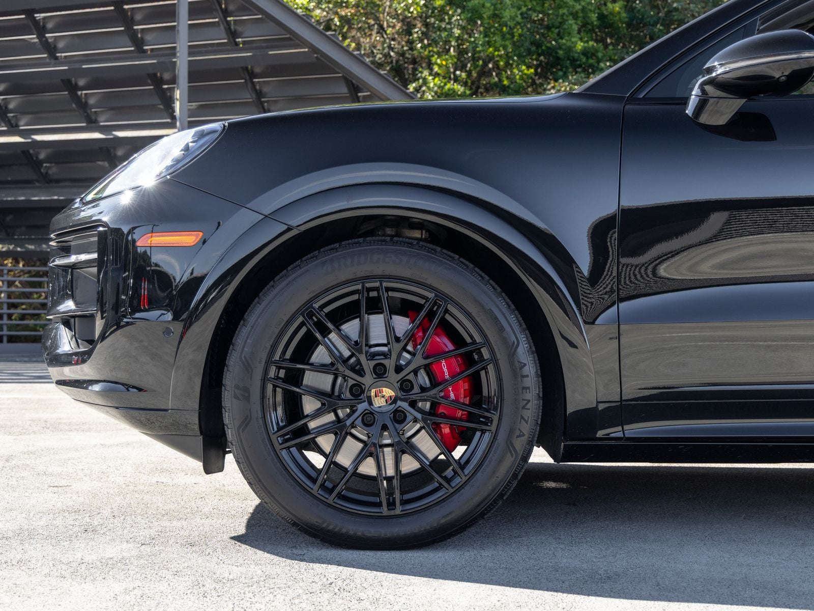 2025 Porsche Cayenne Cayenne GTS Coupe