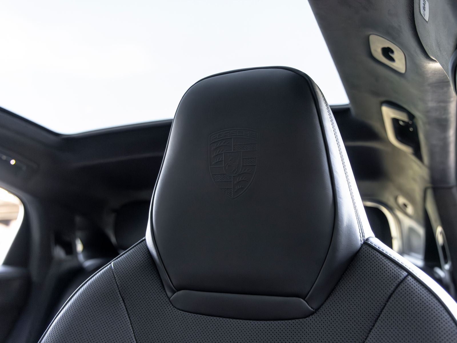 2025 Porsche Cayenne Cayenne GTS Coupe