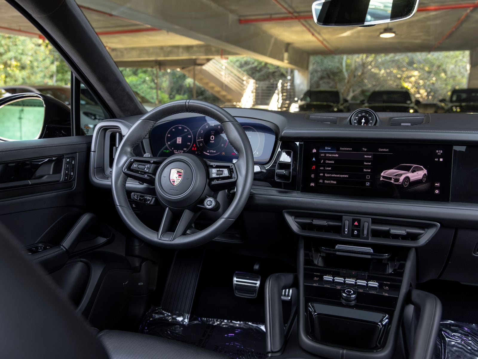 2025 Porsche Cayenne Cayenne GTS Coupe