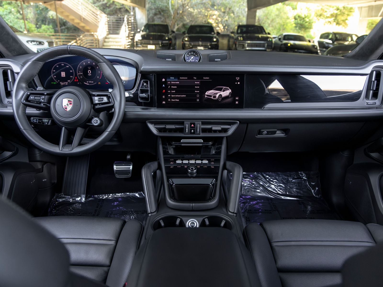2025 Porsche Cayenne Cayenne GTS Coupe