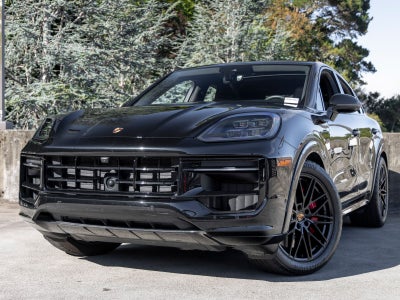 2025 Porsche Cayenne Cayenne GTS Coupe
