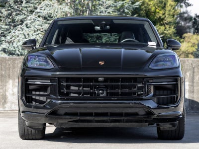 2025 Porsche Cayenne Cayenne GTS Coupe
