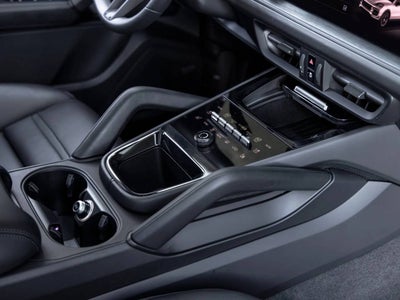 2025 Porsche Cayenne Cayenne GTS Coupe