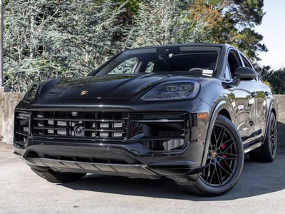 2025 Porsche Cayenne Cayenne GTS Coupe