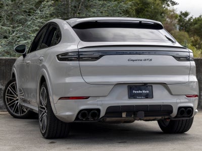 2021 Porsche Cayenne Coupe GTS