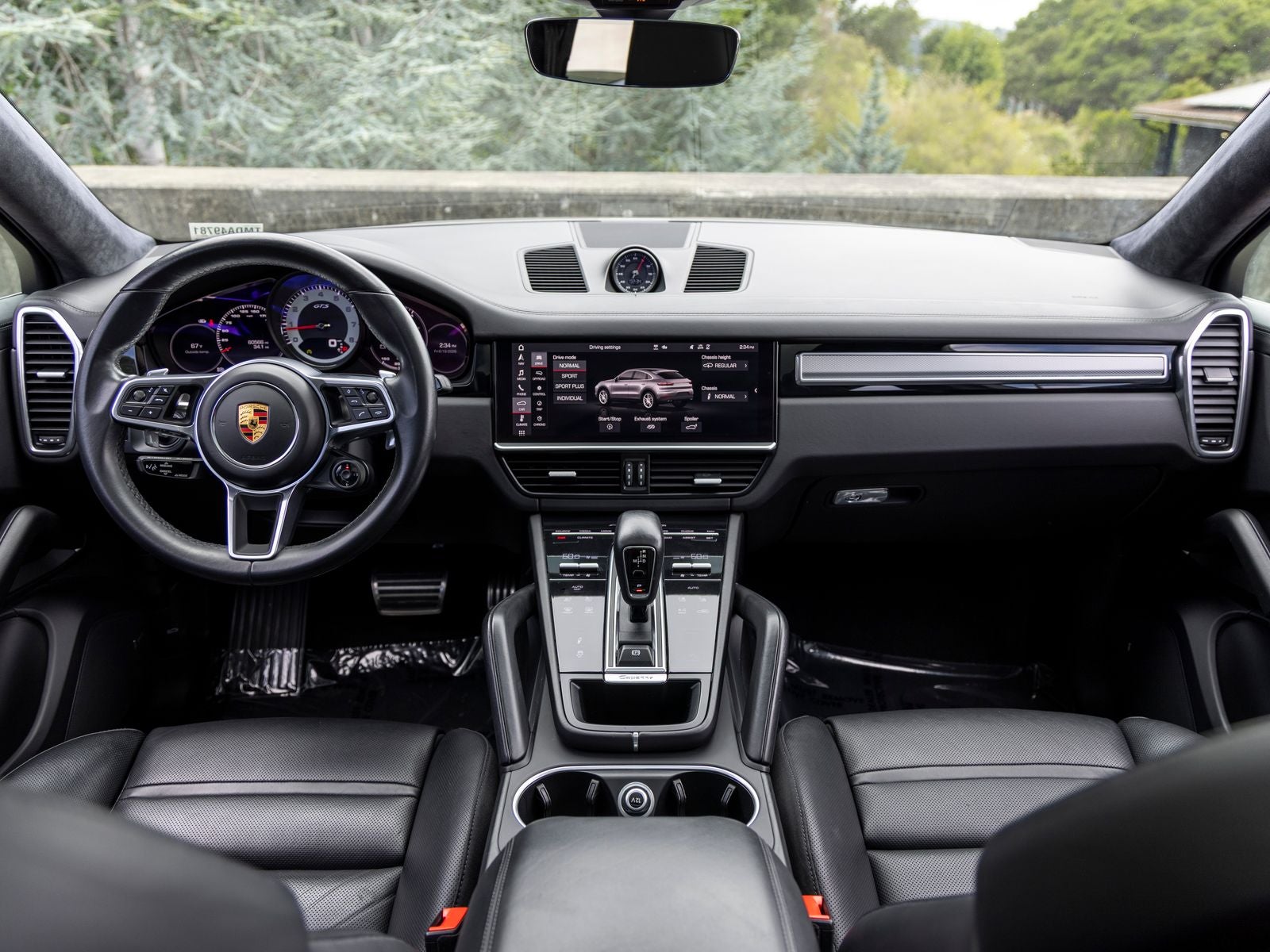 2021 Porsche Cayenne Coupe GTS