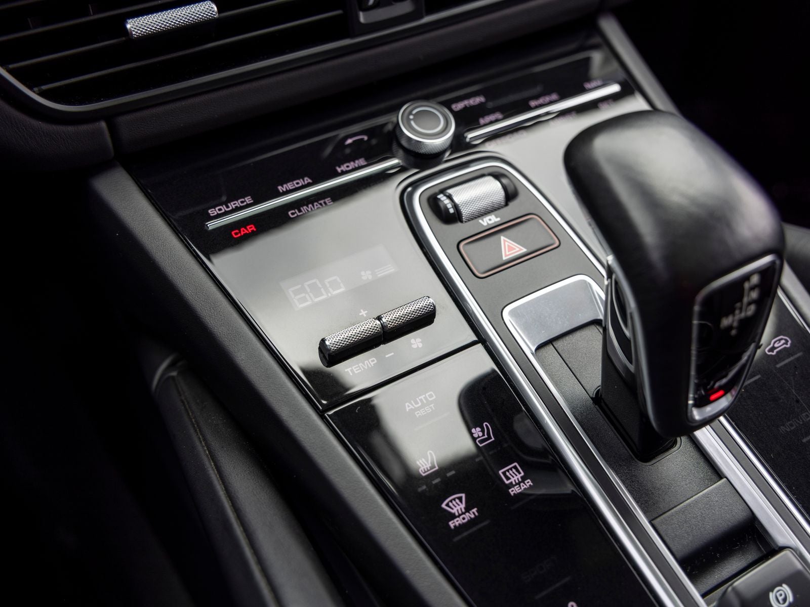 2021 Porsche Cayenne Coupe GTS
