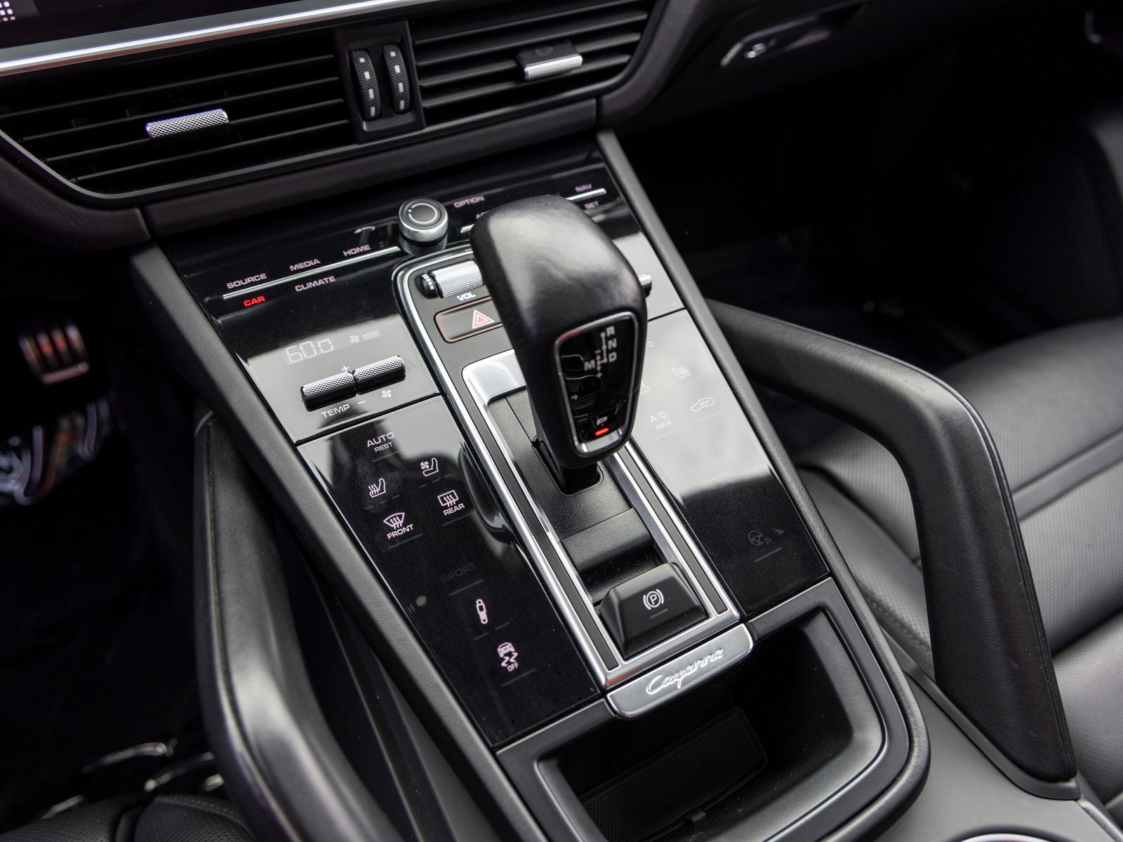 2021 Porsche Cayenne Coupe GTS