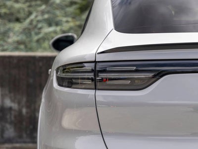 2021 Porsche Cayenne GTS Coupe