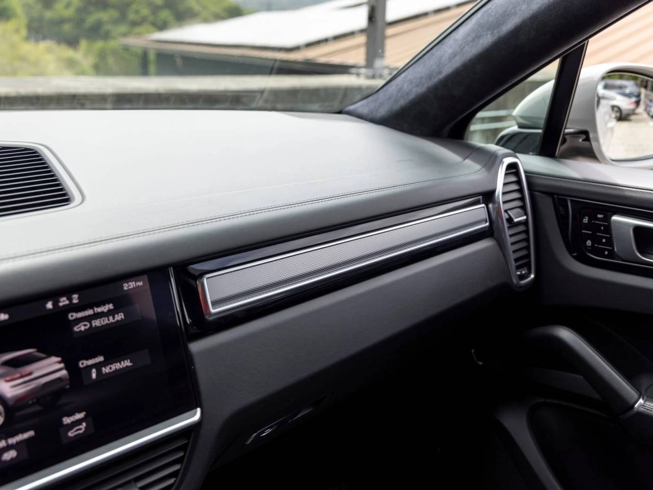 2021 Porsche Cayenne GTS Coupe