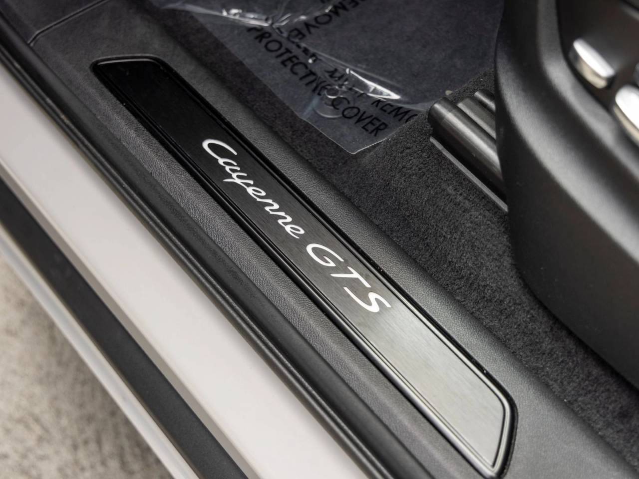 2021 Porsche Cayenne GTS Coupe