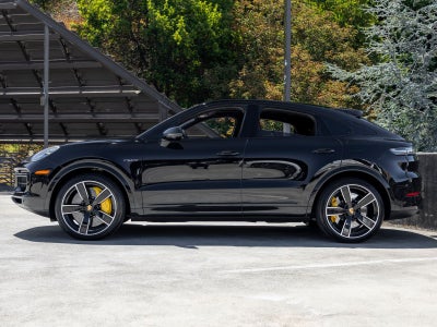 2022 Porsche Cayenne Cayenne Turbo S E-Hybrid Coupe