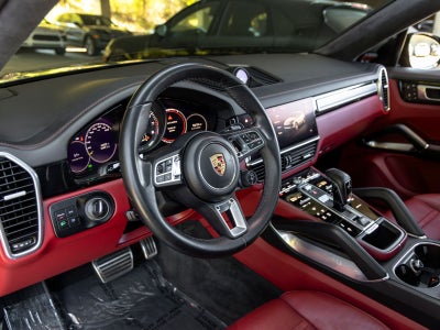 2022 Porsche Cayenne Cayenne Turbo S E-Hybrid Coupe