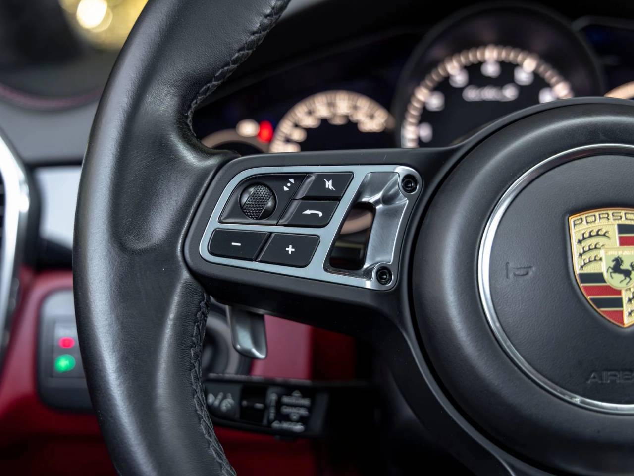 2022 Porsche Cayenne Cayenne Turbo S E-Hybrid Coupe