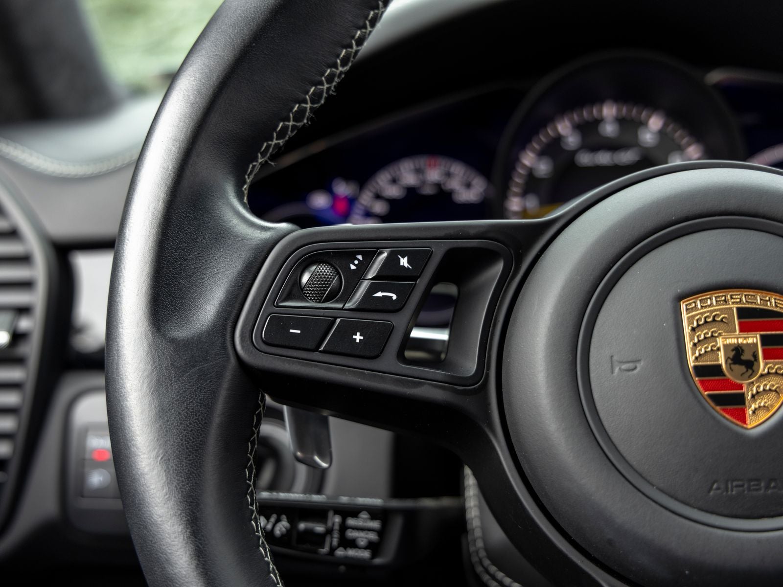 2023 Porsche Cayenne Cayenne Turbo GT (MY23)