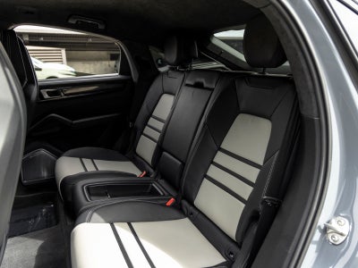 2023 Porsche Cayenne Cayenne Turbo GT (MY23)
