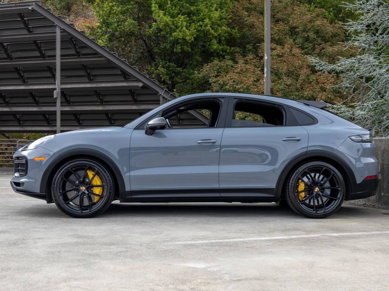 2023 Porsche Cayenne Cayenne Turbo GT (MY23)
