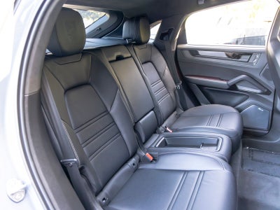 2024 Porsche Cayenne Turbo GT
