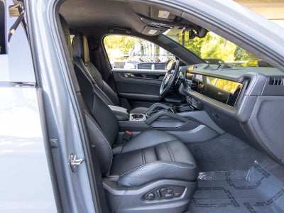 2024 Porsche Cayenne Turbo GT