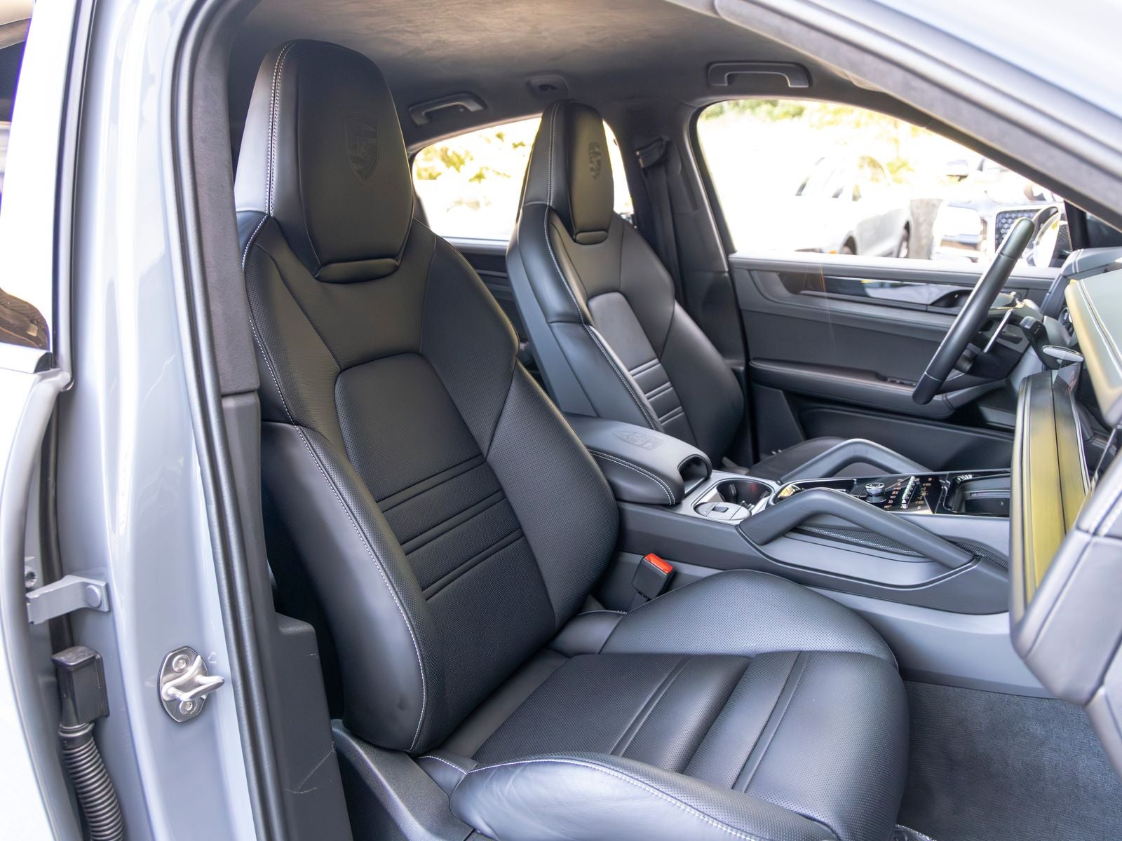 2024 Porsche Cayenne Turbo GT