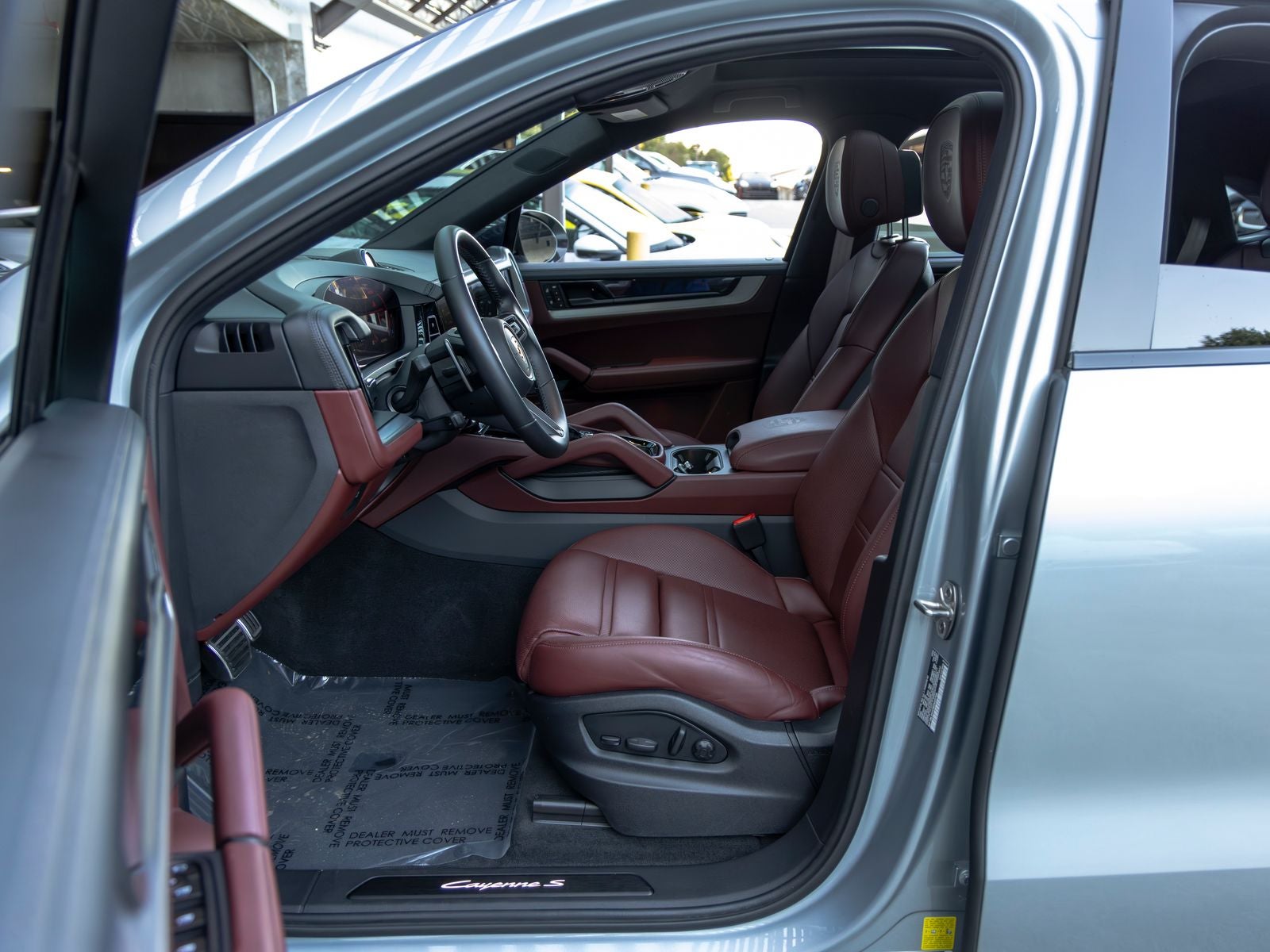 2024 Porsche Cayenne S Coupe