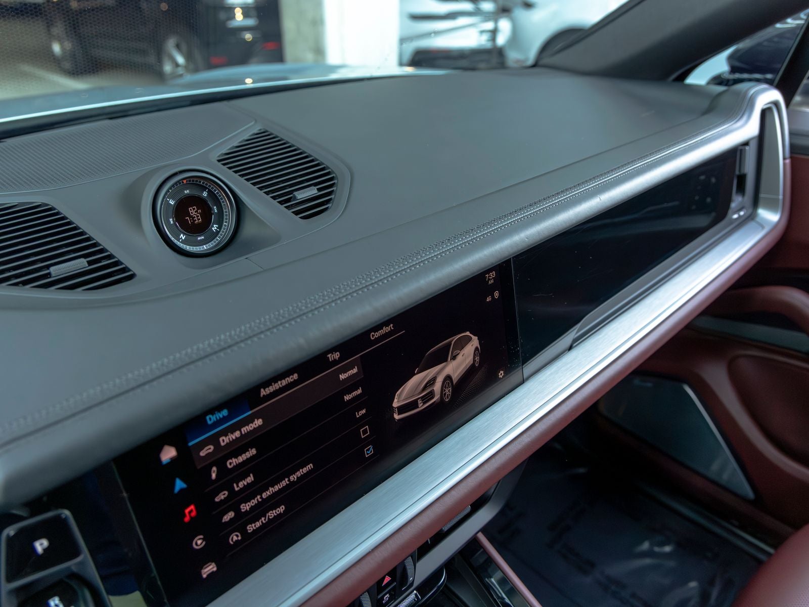 2024 Porsche Cayenne S Coupe