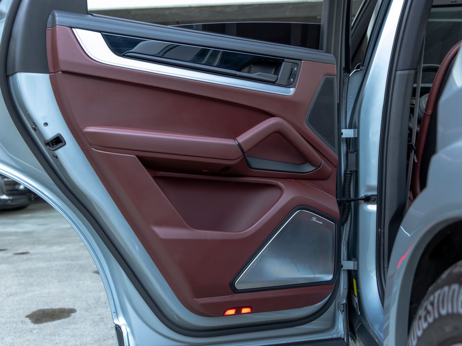 2024 Porsche Cayenne S Coupe