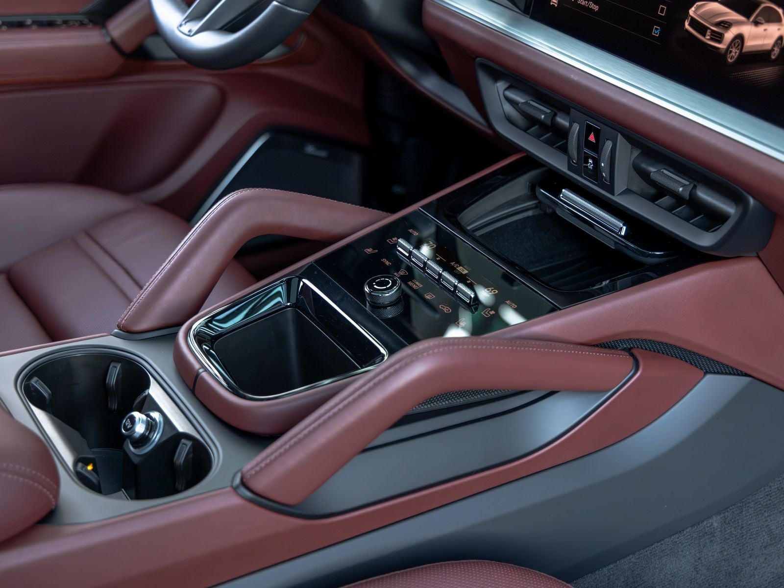 2024 Porsche Cayenne S Coupe