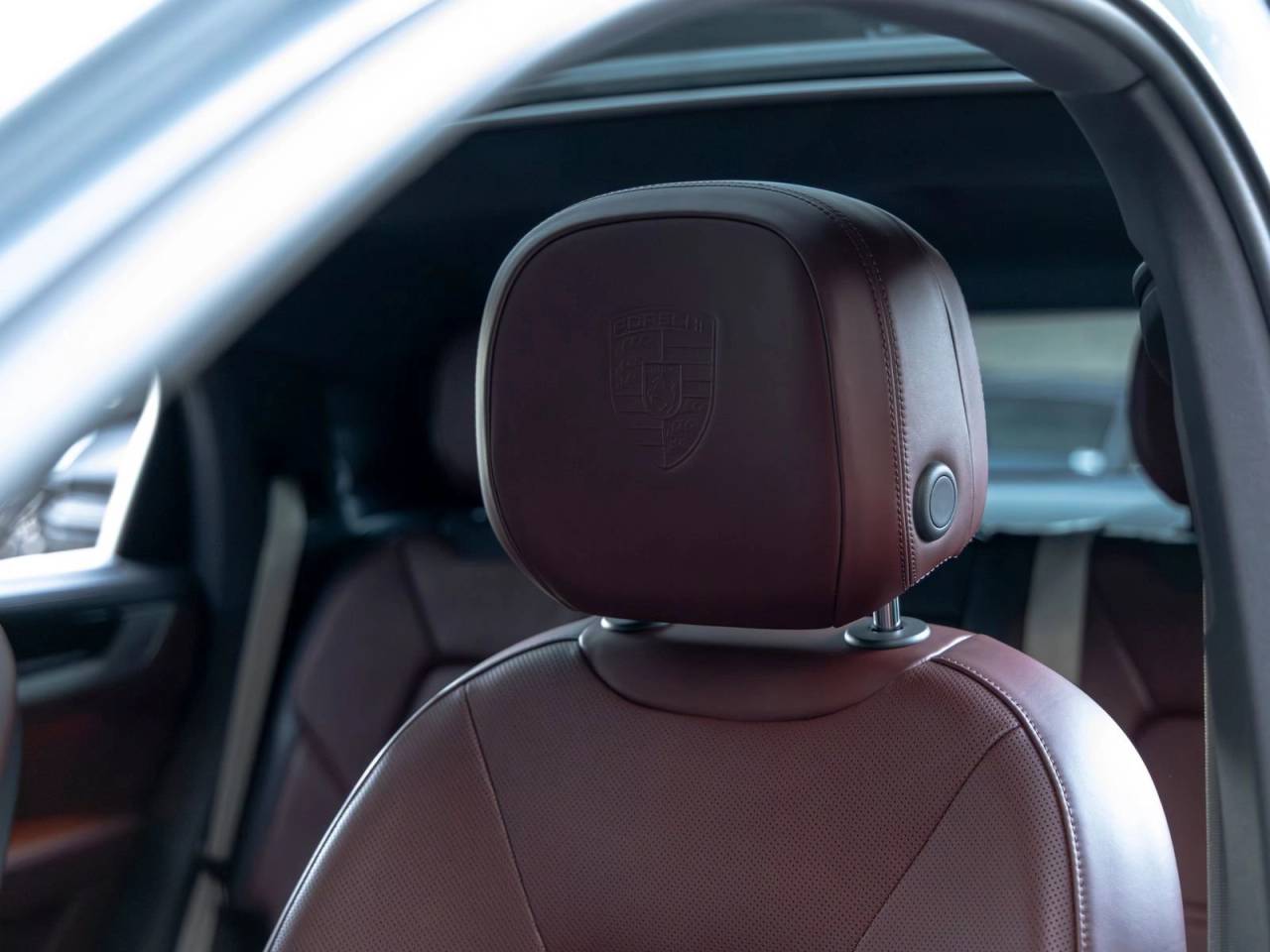 2024 Porsche Cayenne S Coupe