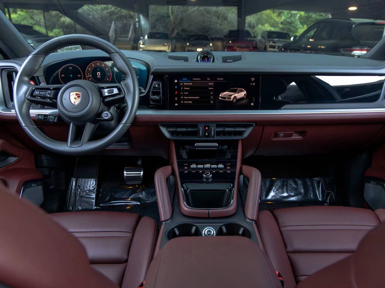 2024 Porsche Cayenne S Coupe