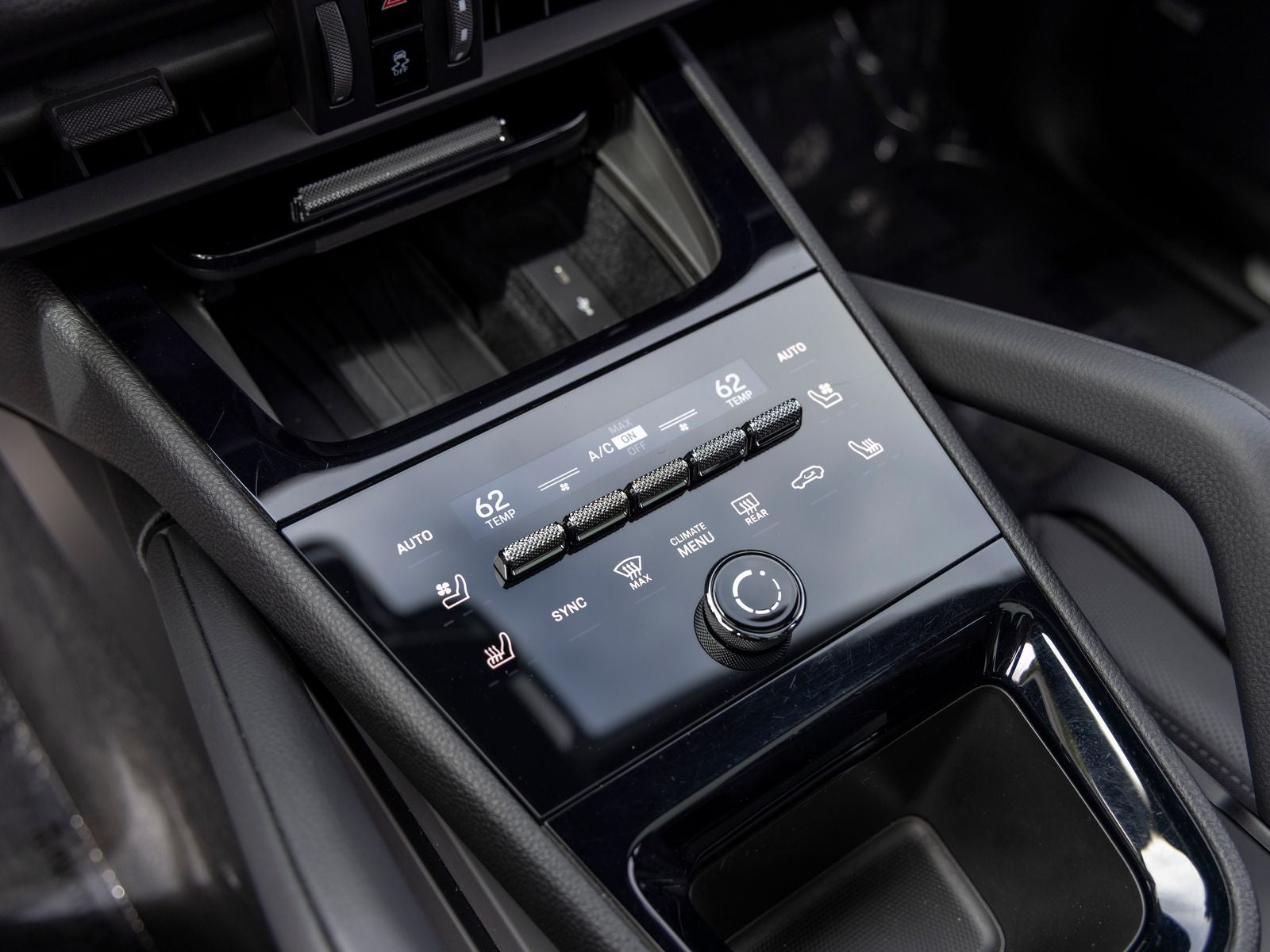 2024 Porsche Cayenne S Coupe