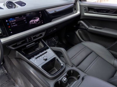 2024 Porsche Cayenne S Coupe