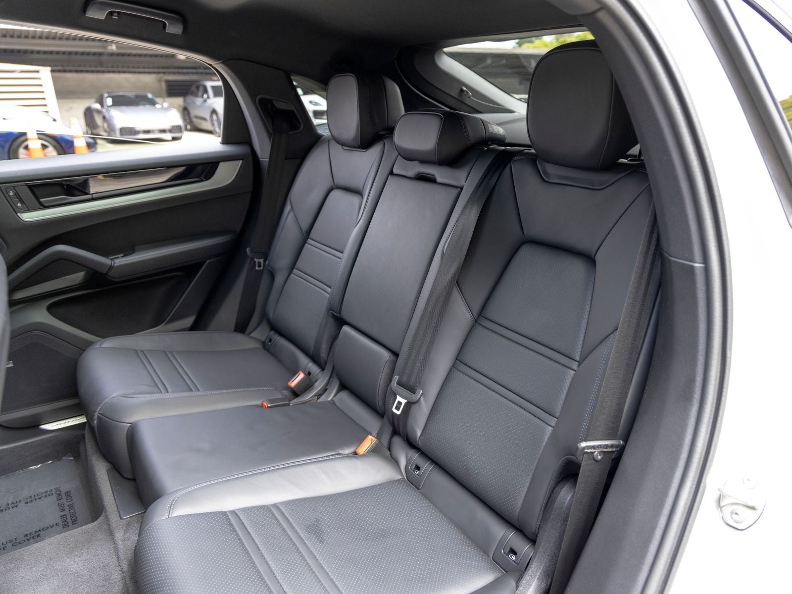2024 Porsche Cayenne S Coupe