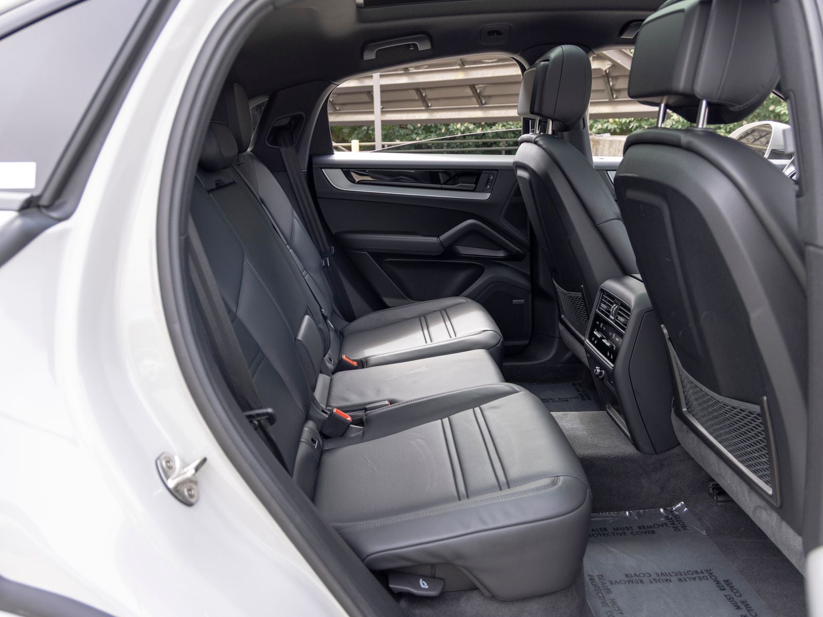 2024 Porsche Cayenne S Coupe