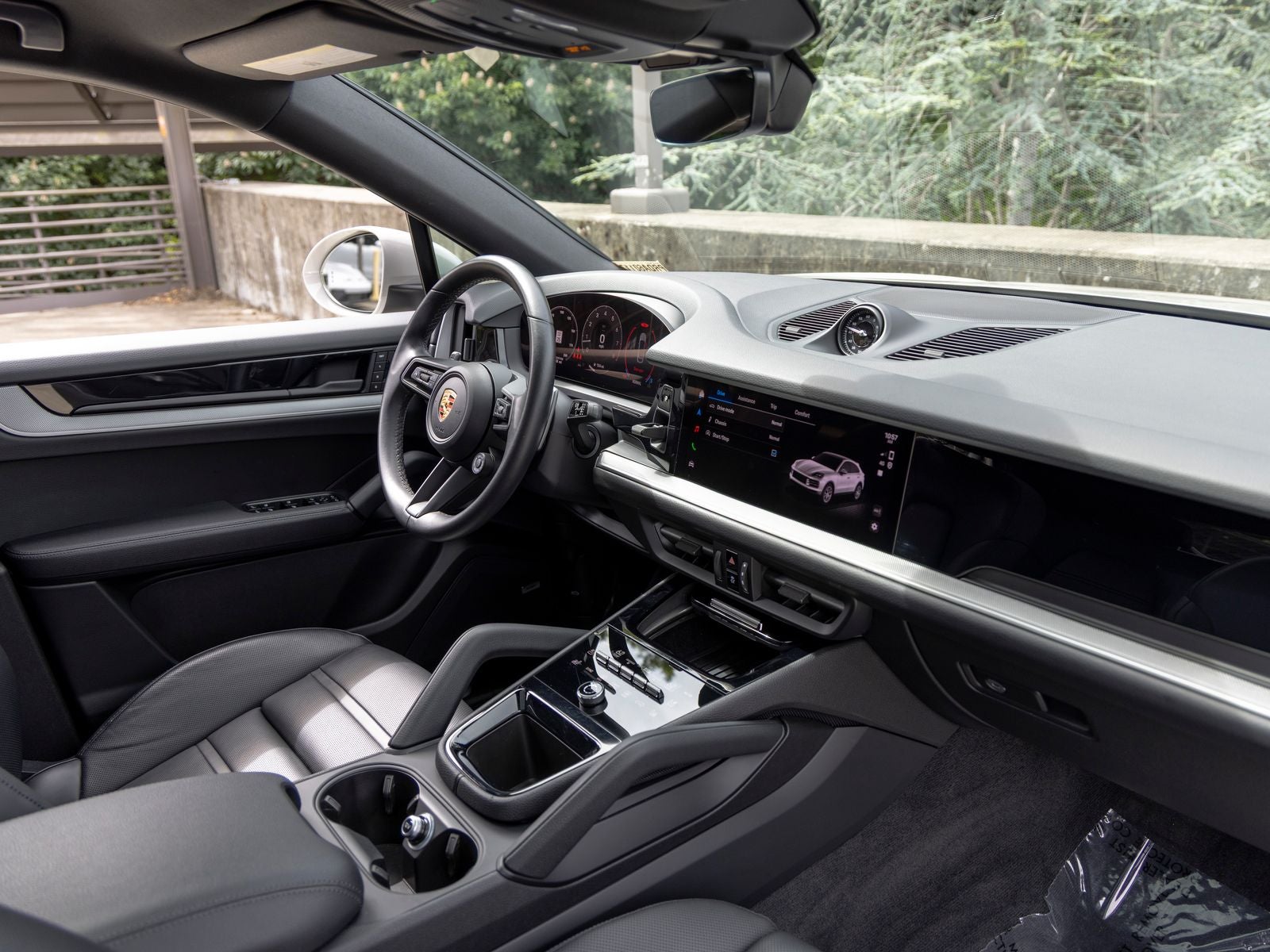 2024 Porsche Cayenne S Coupe