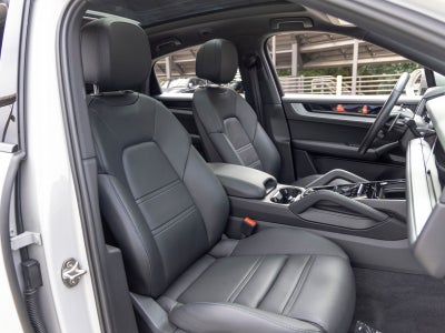 2024 Porsche Cayenne S Coupe