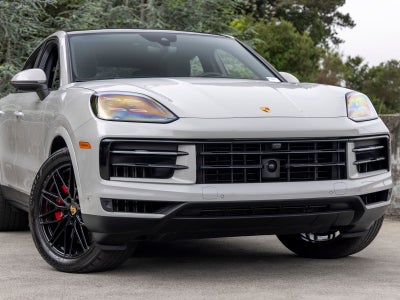 2024 Porsche Cayenne S Coupe